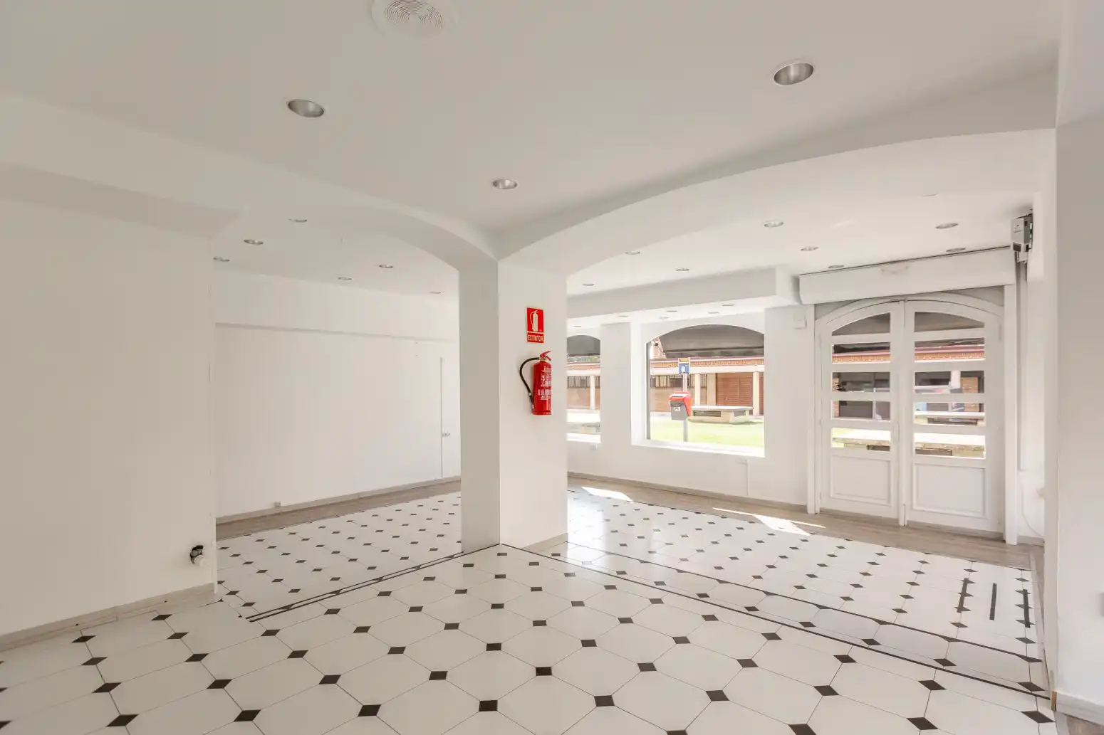 Local comercial de lloguer a Pamplona-Iruña - CALLE ITURRAMA 34, imagen 10