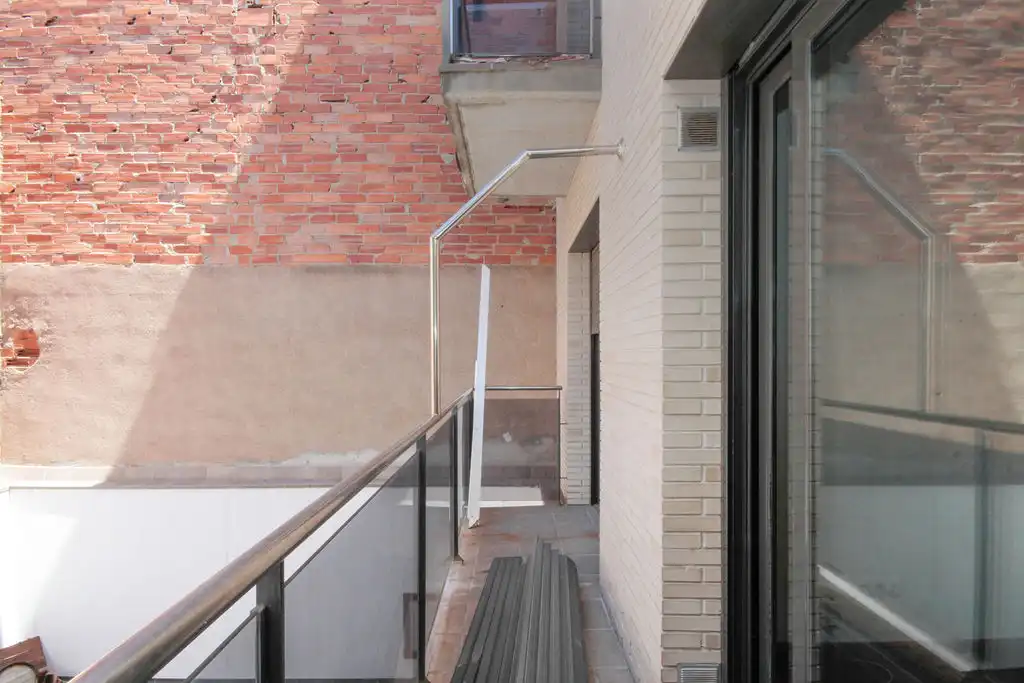 Flat for sale in C/ Almería, Egara