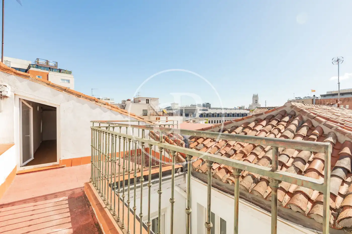 Exterior view of Flat for rent in Madrid  with Air Conditioner, Heating and Terrace