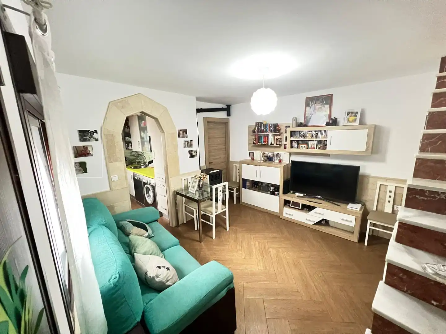 Sala de estar de Casa o chalet en venta en Ubrique con Aire acondicionado y Balcón