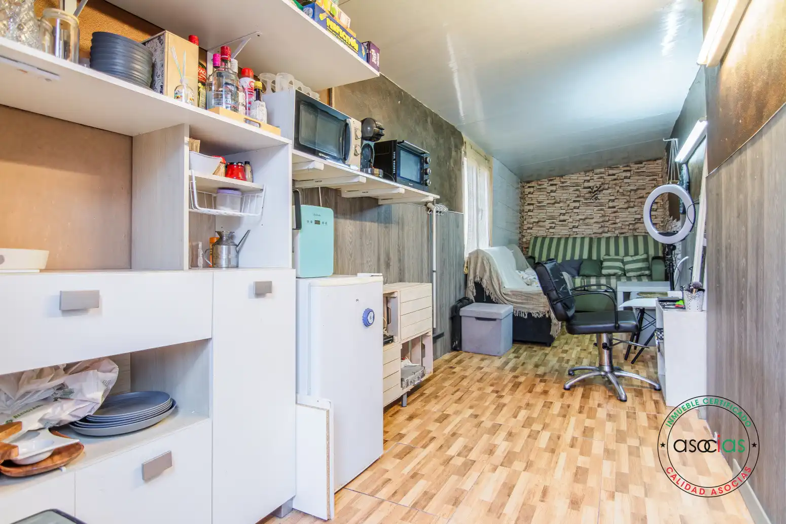 Sala de estar de Casa adosada en venta en Gijón  con Calefacción, Jardín privado y Parquet