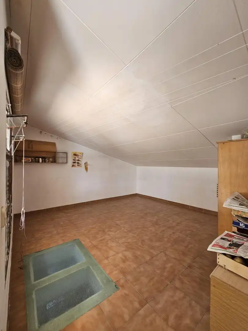 Casa rústica amb terrassa en venda a Carrer Carrer Raval, imagen 40