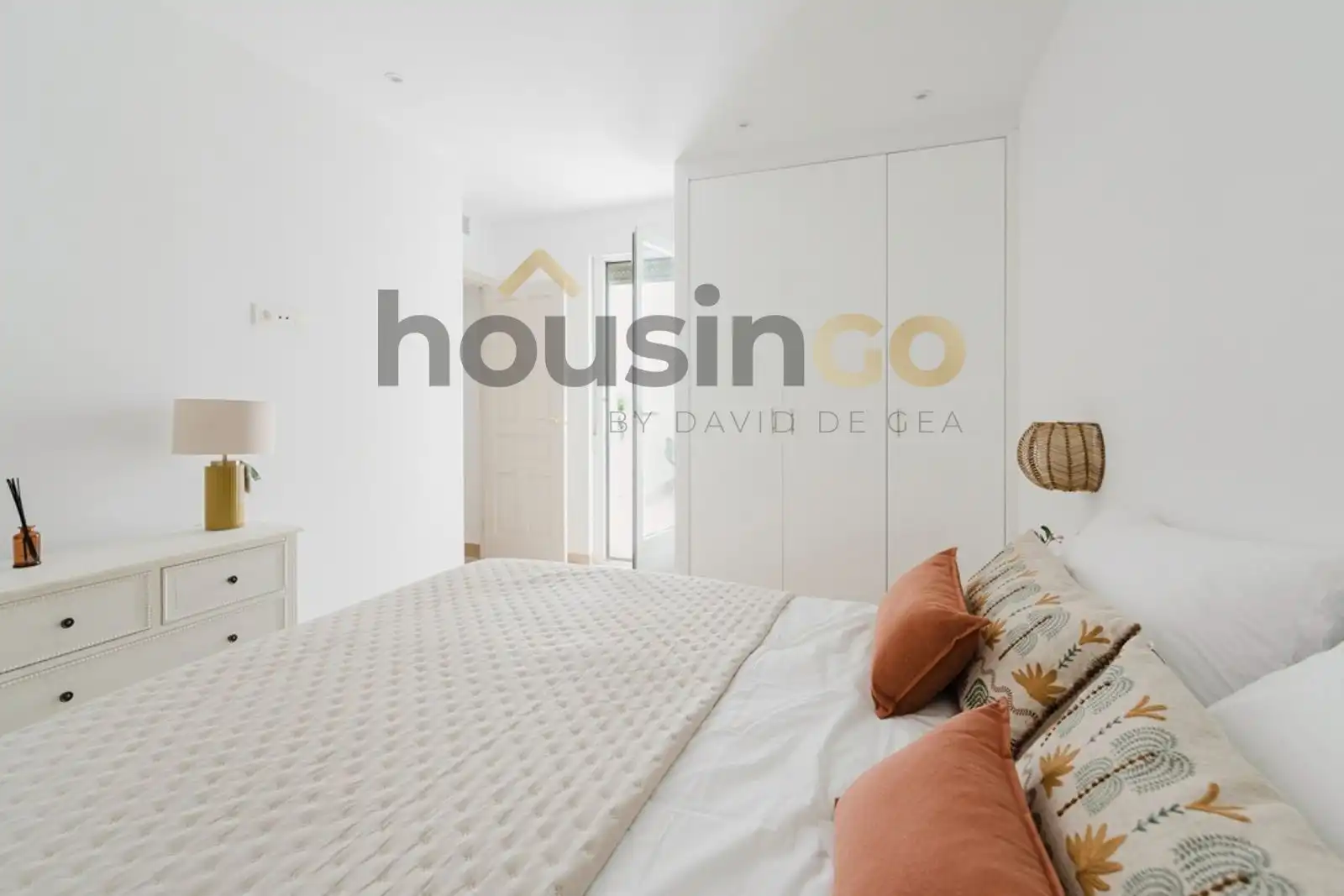 Bedroom of Flat for sale in Madrid  with Air Conditioner, Heating and Parquet flooring