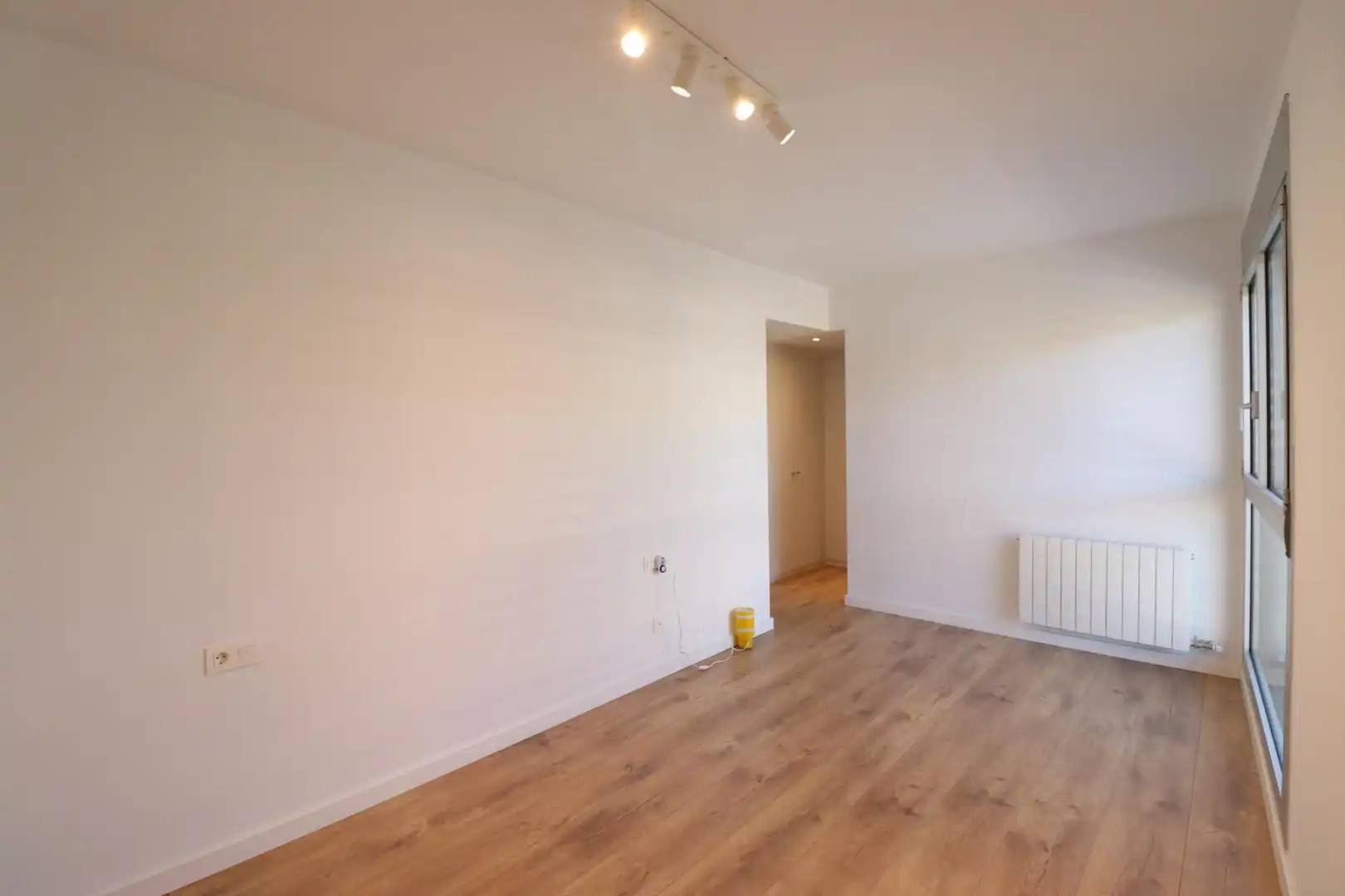 Flat for rent in de l'Aurora, Centre