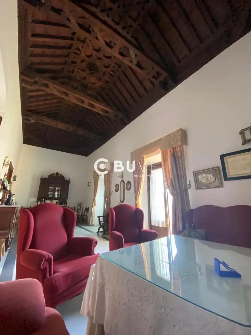 Sala d'estar de Casa o xalet en venda en Lebrija amb Calefacció, Jardí privat i Terrassa