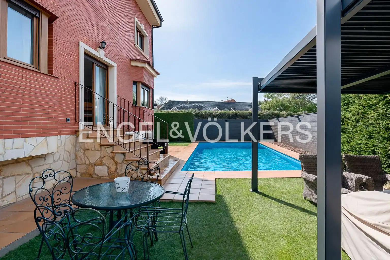 Terraza de Casa o chalet en venta en Cobeña con Calefacción, Jardín privado y Parquet