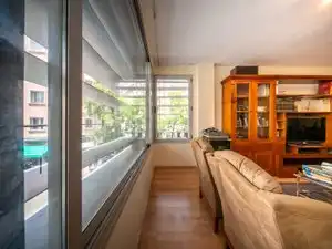 Wohnzimmer von Wohnung zum Verkauf in Madrid mit Klimaanlage, Heizung und Privatgarten