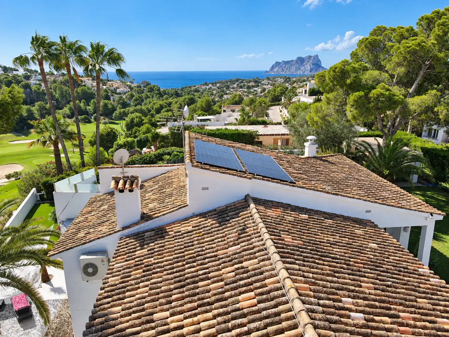 Casa con piscina en venta en Cala Advocat - Baladrar, imagen 2