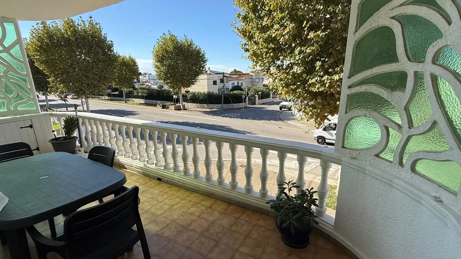 Vista exterior de Apartamento en venta en Empuriabrava con Aire acondicionado, Terraza y Amueblado