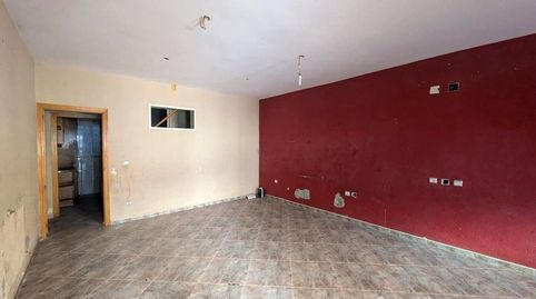Foto 2 de Casa o chalet en venta en Calle Palos de la Frontera, La Paz - Las Américas, Linares