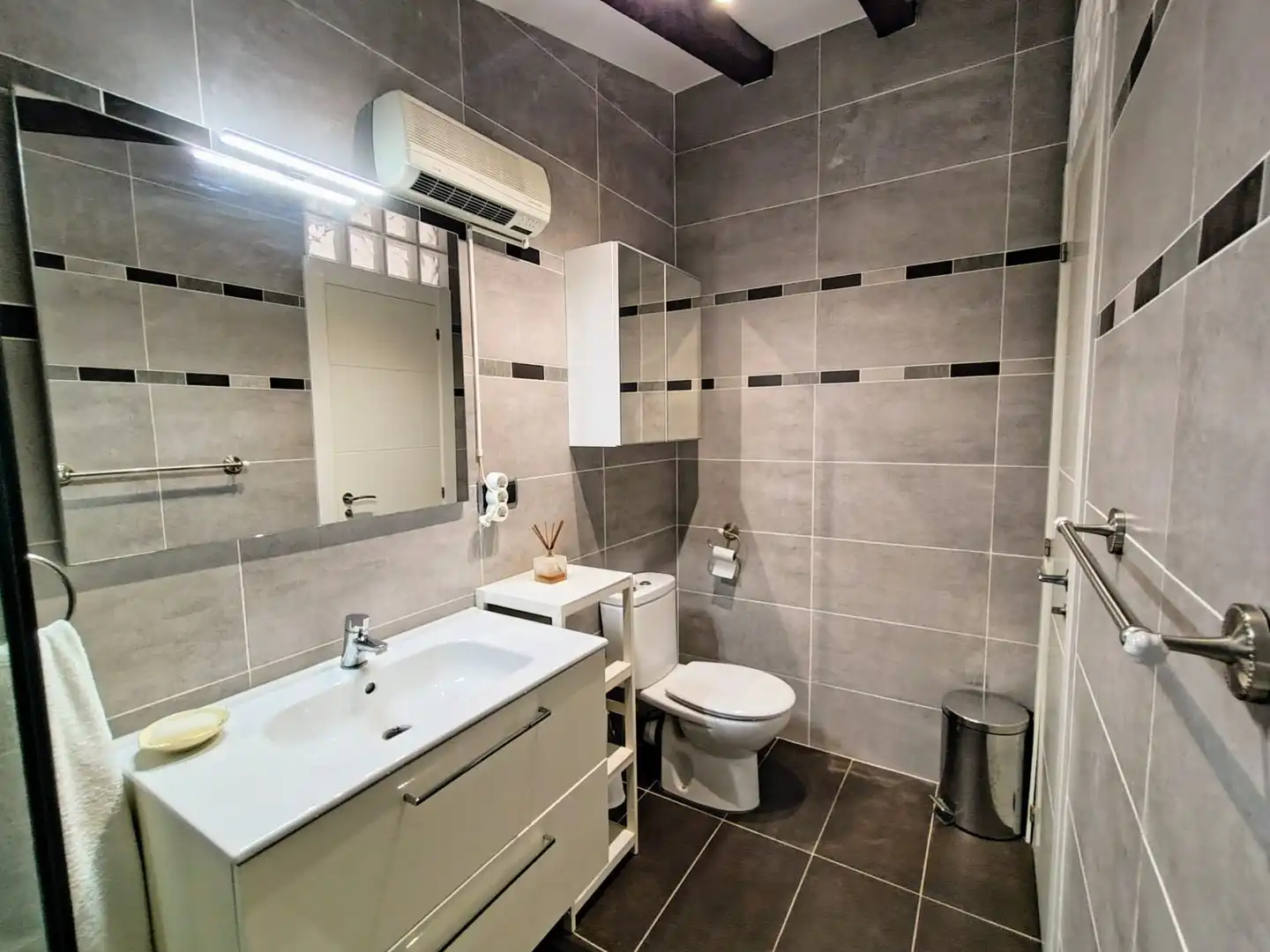 Baño de Casa o chalet en venta en L'Alfàs del Pi con Aire acondicionado, Calefacción y Terraza
