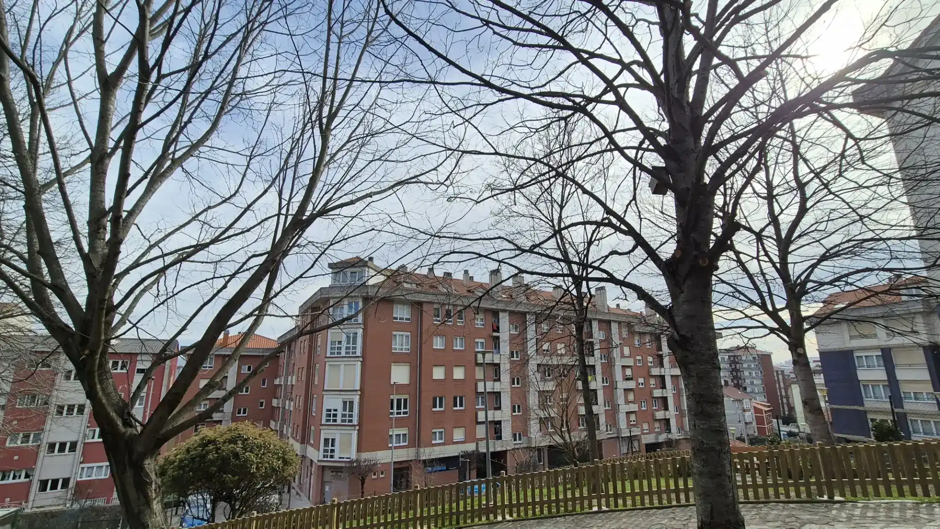 Vista exterior de Pis en venda en Santander