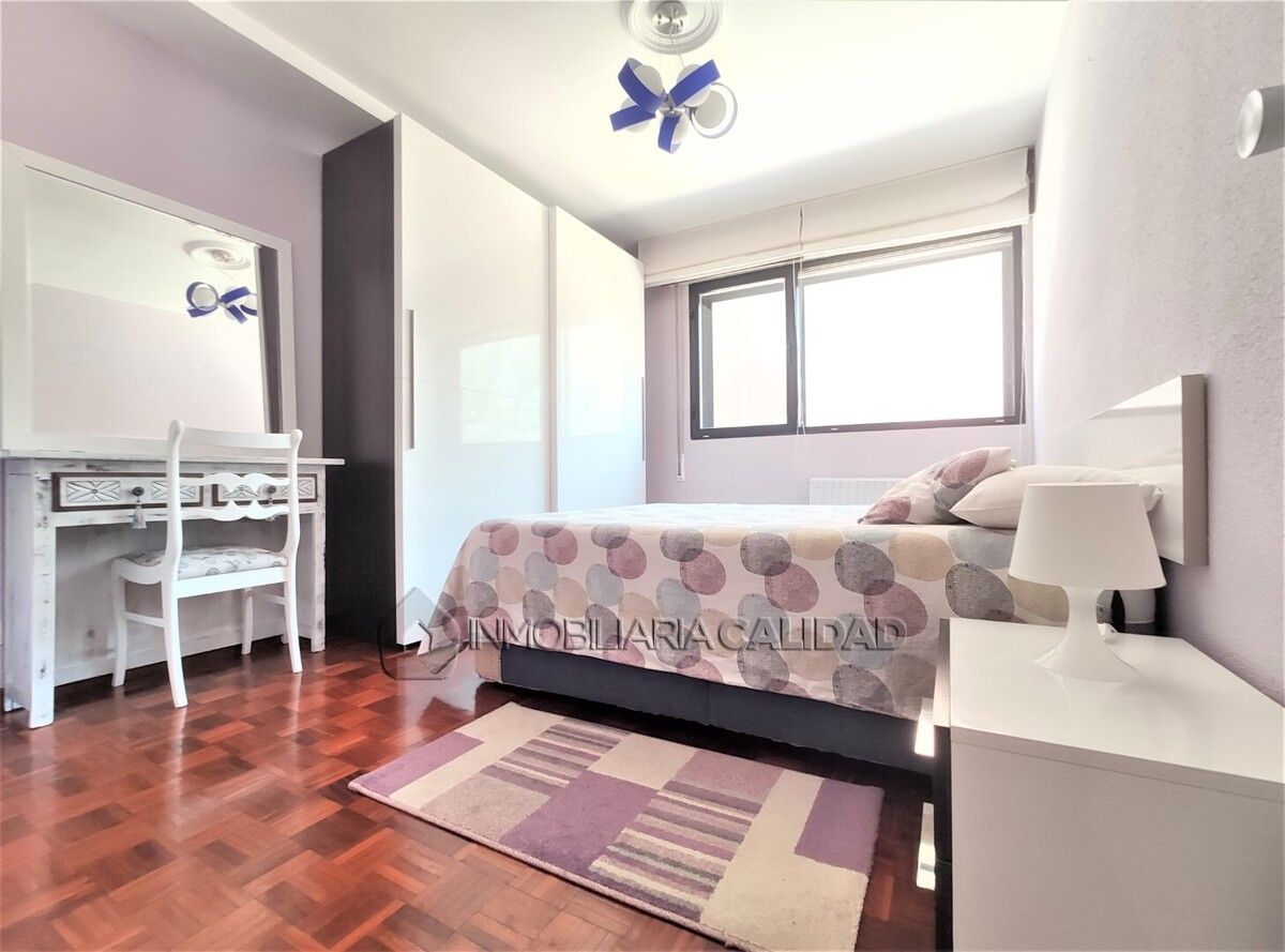 Dormitori de Pis en venda en Burgos Capital amb Calefacció i Terrassa