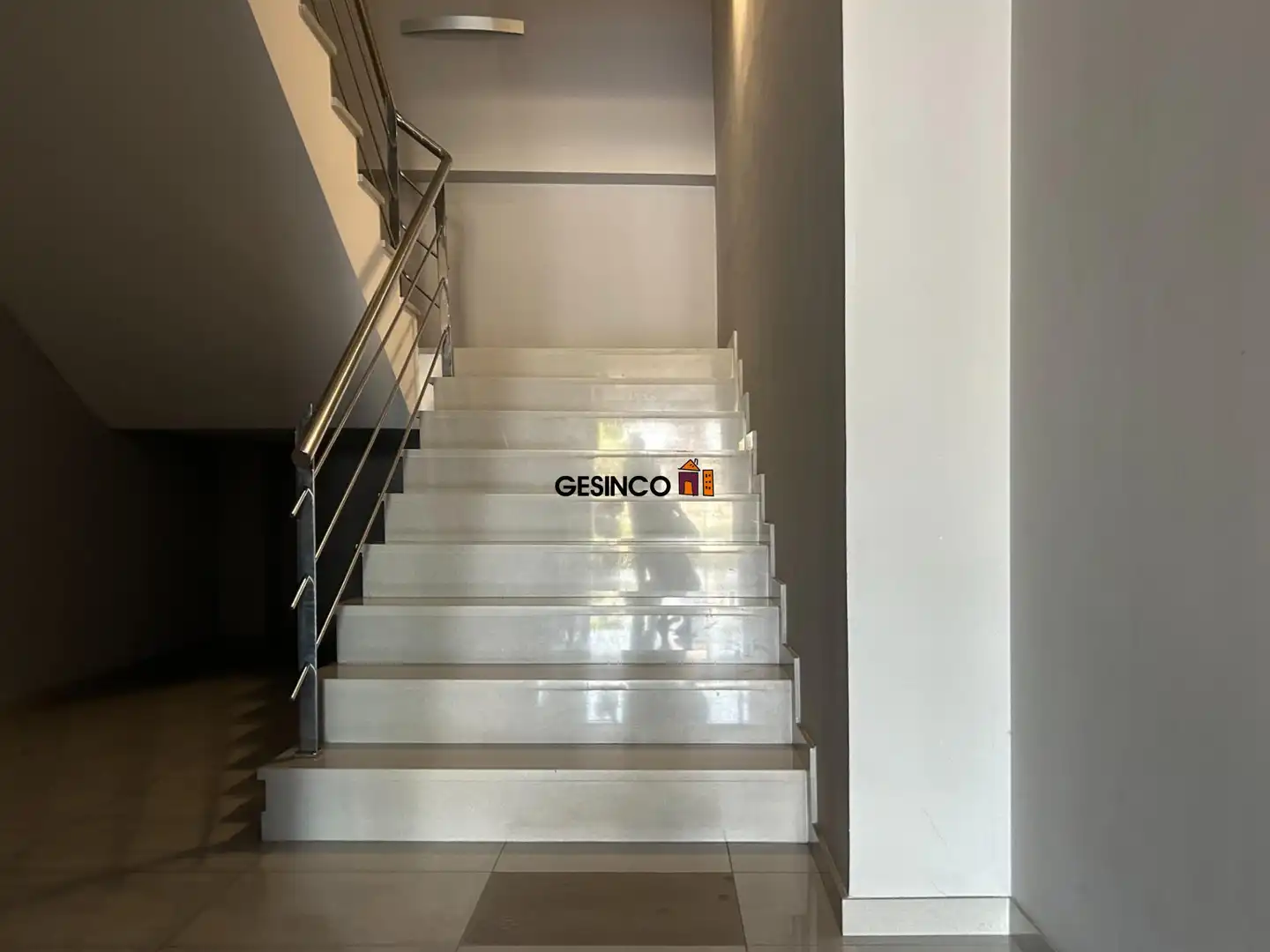 Oficina con ascensor en alquiler en Sant Josep - Zona Hospital, imagen 5