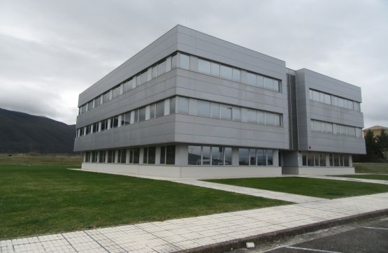 Oficina de alquiler en Calle Italia, Noáin (Valle de Elorz) / Noain (Elortzibar)
