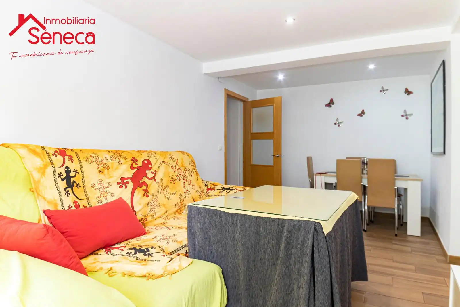 Bedroom of Flat for sale in Córdoba  with Air Conditioner, Heating and Terrace