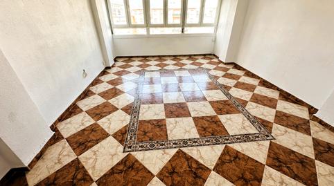 Foto 2 de Piso en venta en Astilleros - La Paz  - Loreto - El Corte Inglés, Cádiz