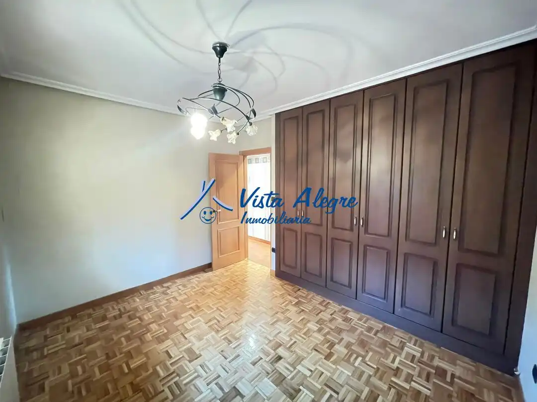 Habitación de Casa o chalet en venta en San Vicente de la Sonsierra con Calefacción, Jardín privado y Terraza