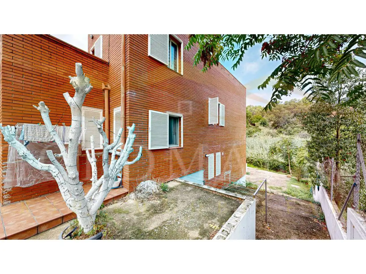 Jardí de Casa o xalet en venda en Corbera de Llobregat amb Aire condicionat, Calefacció i Jardí privat