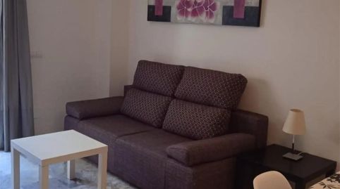 Foto 2 de Piso en venta en Camino a Villaflora, 4, Manantiales - Estación de Autobuses, Torremolinos
