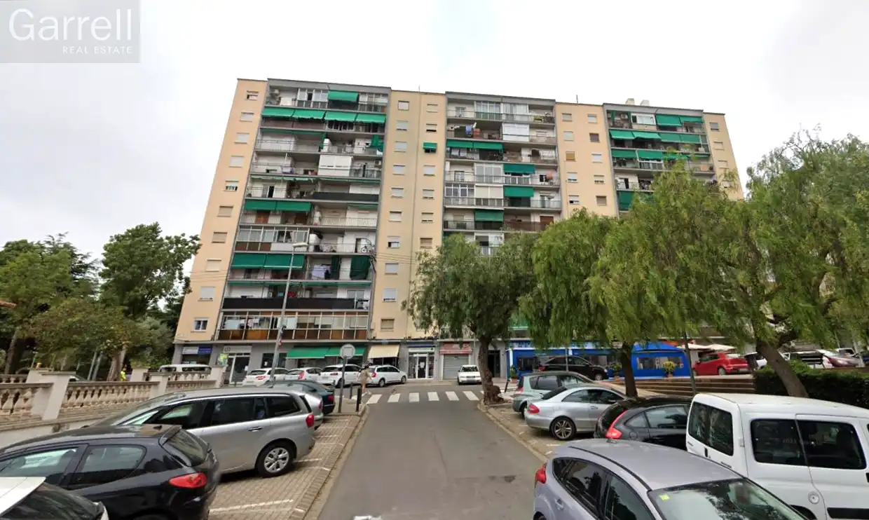 Vista exterior de Pis en venda en El Masnou