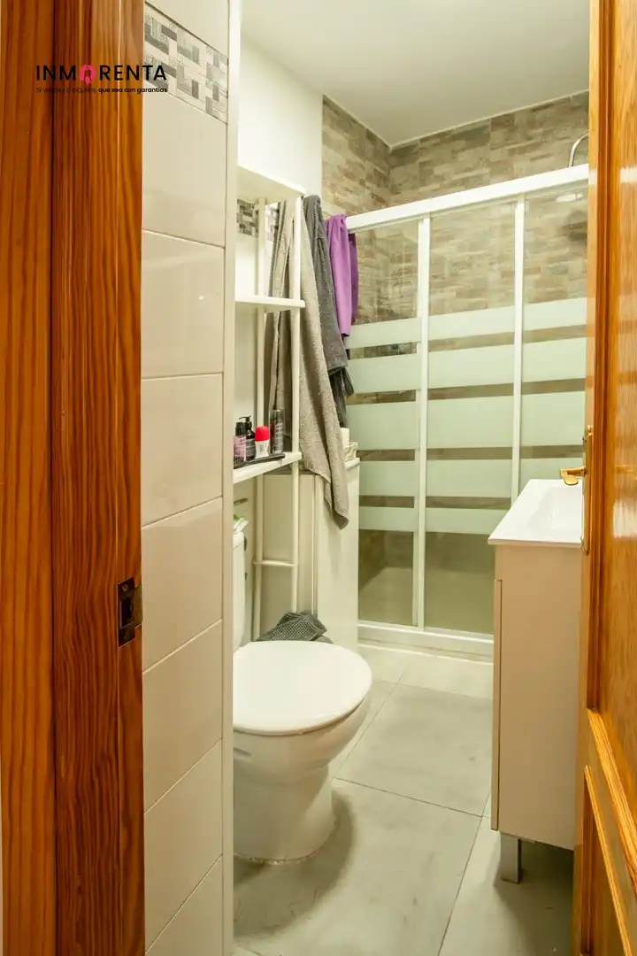 Baño de Piso en venta en El Álamo con Aire acondicionado, Calefacción y Terraza