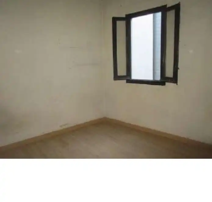 Habitación de Piso en venta en Madrid