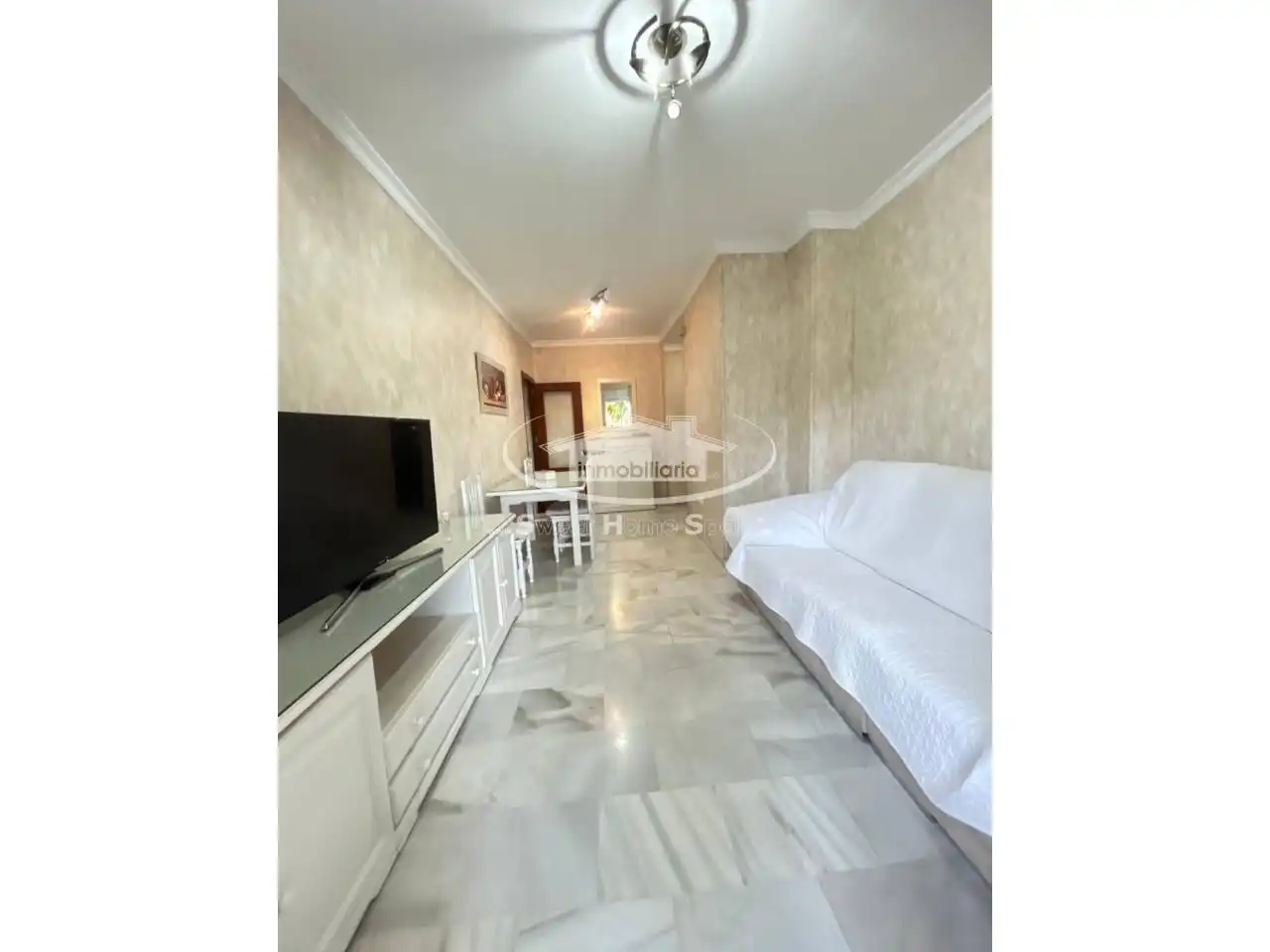 Living room of Flat for rent in V Centenario - Piletas - Capuchinos