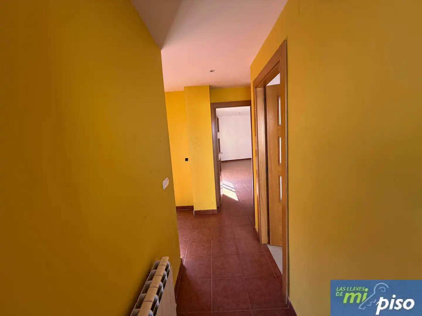 Casa adosada en venda en Corcos amb Calefacció, Jardí privat i Parquet