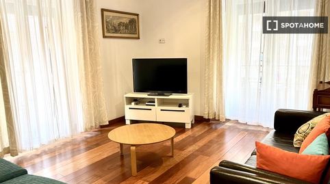 Foto 2 de Habitación en Embajadores - Lavapiés, Madrid Capital