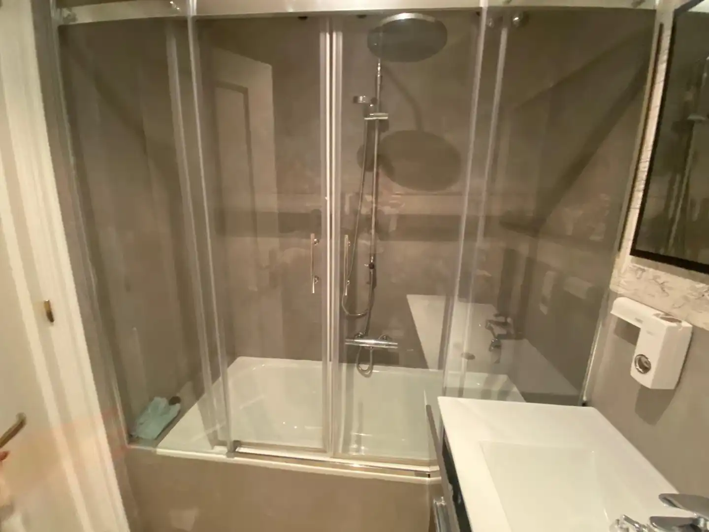 Bathroom of Flat for rent in Ciudad Real  with Furnished