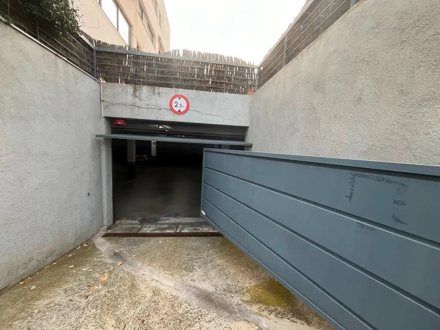 Parking de Piso en venta en Mataró con Terraza y Trastero