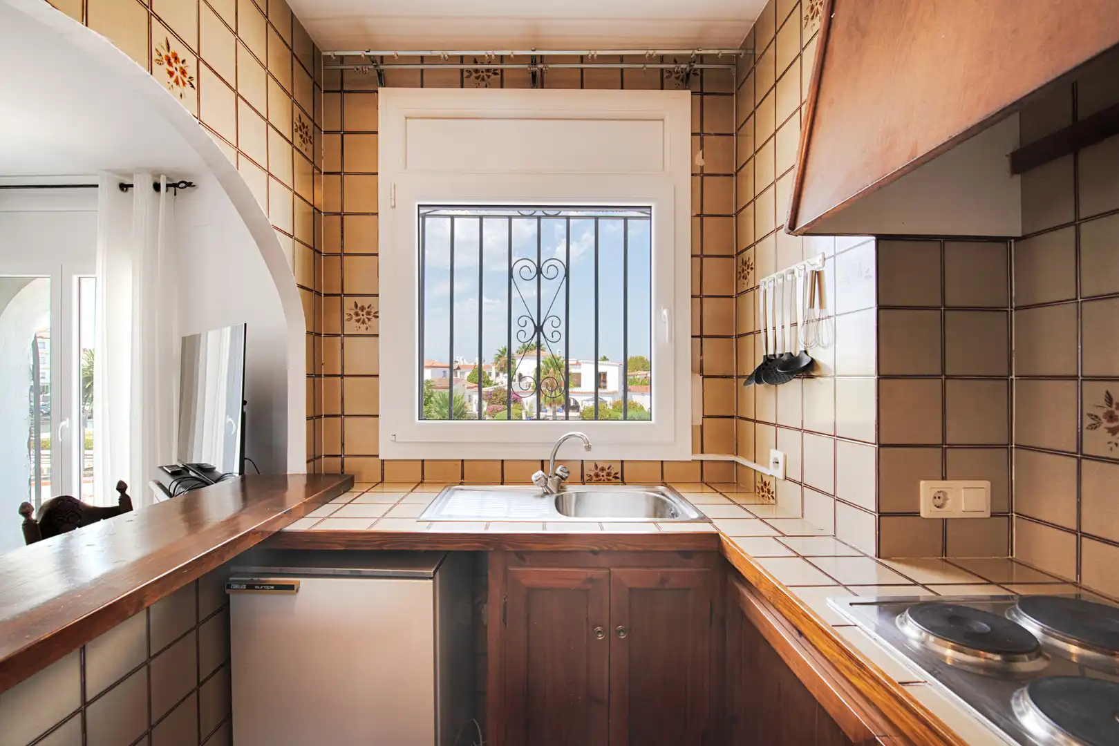 Kitchen of Houses for sale in Empuriabrava  with Air Conditioner and Private garden