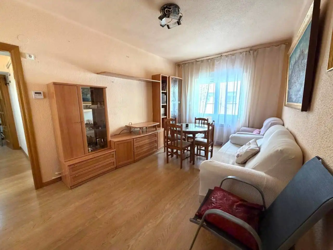 Sala de estar de Piso en venta en  Albacete Capital con Calefacción, Trastero y Balcón