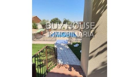 Foto 3 de Dúplex de alquiler en Alameda de la Sagra, Toledo