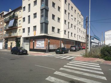 Local commercial à louer à Calle HERMANOS PINZON 1