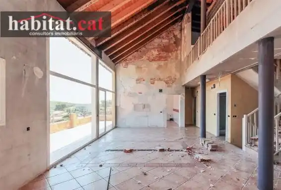 House with garden for sale in Olivella