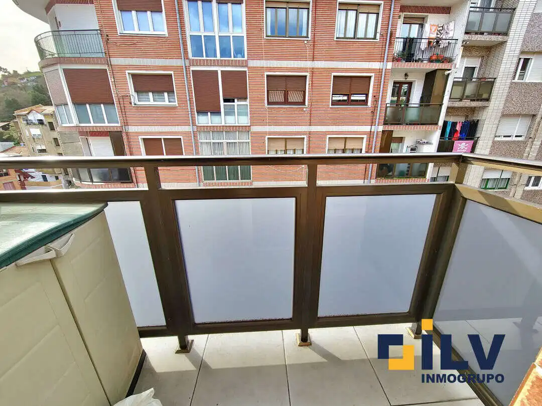 Terrassa de Pis en venda en Santurtzi  amb Calefacció i Balcó