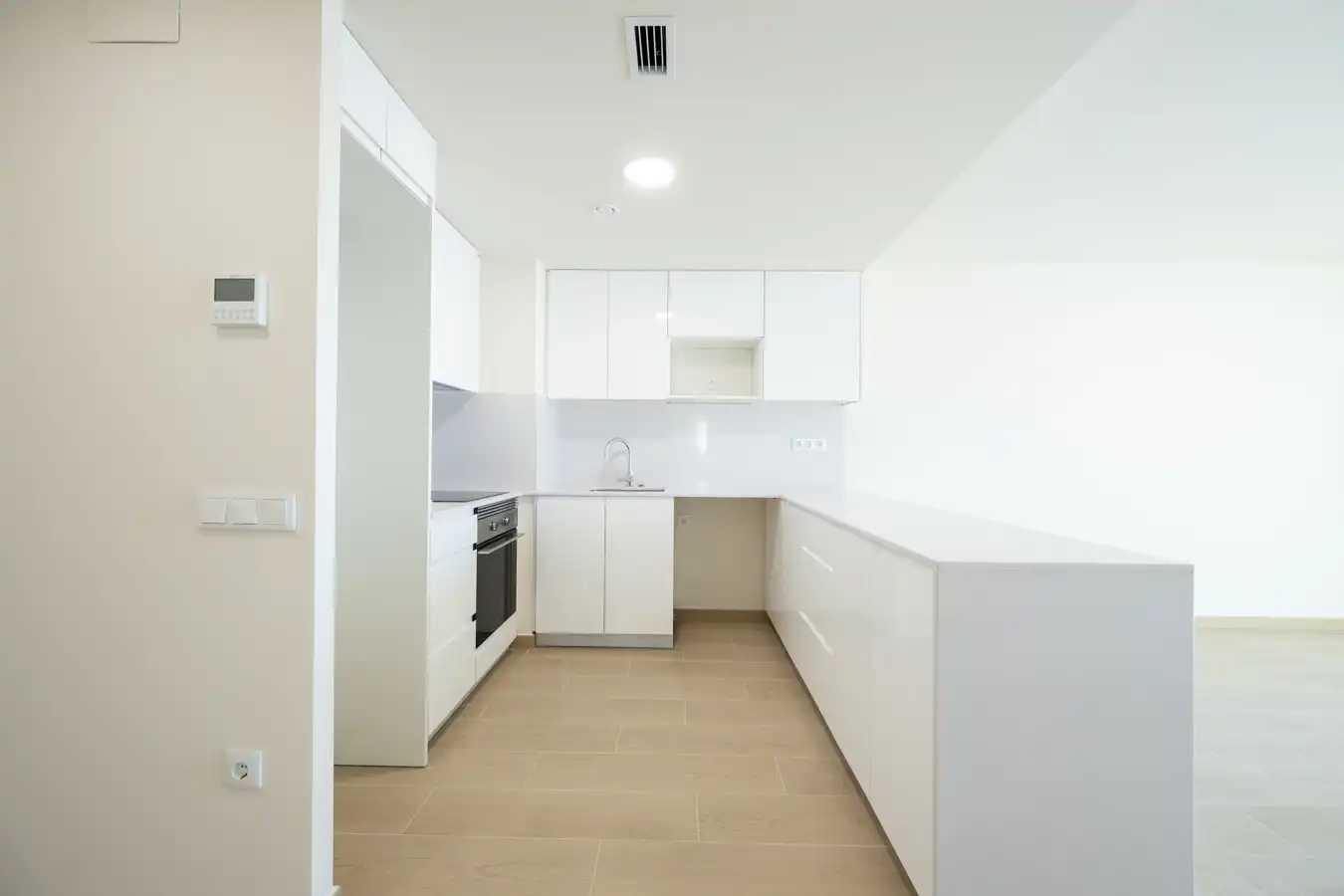 Kitchen of Flat for sale in El Vendrell  with Air Conditioner, Heating and Terrace