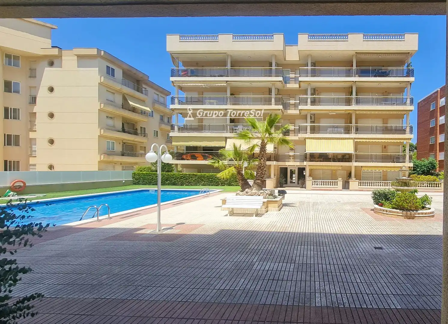 Appartement avec piscine à vendre à Cossetania