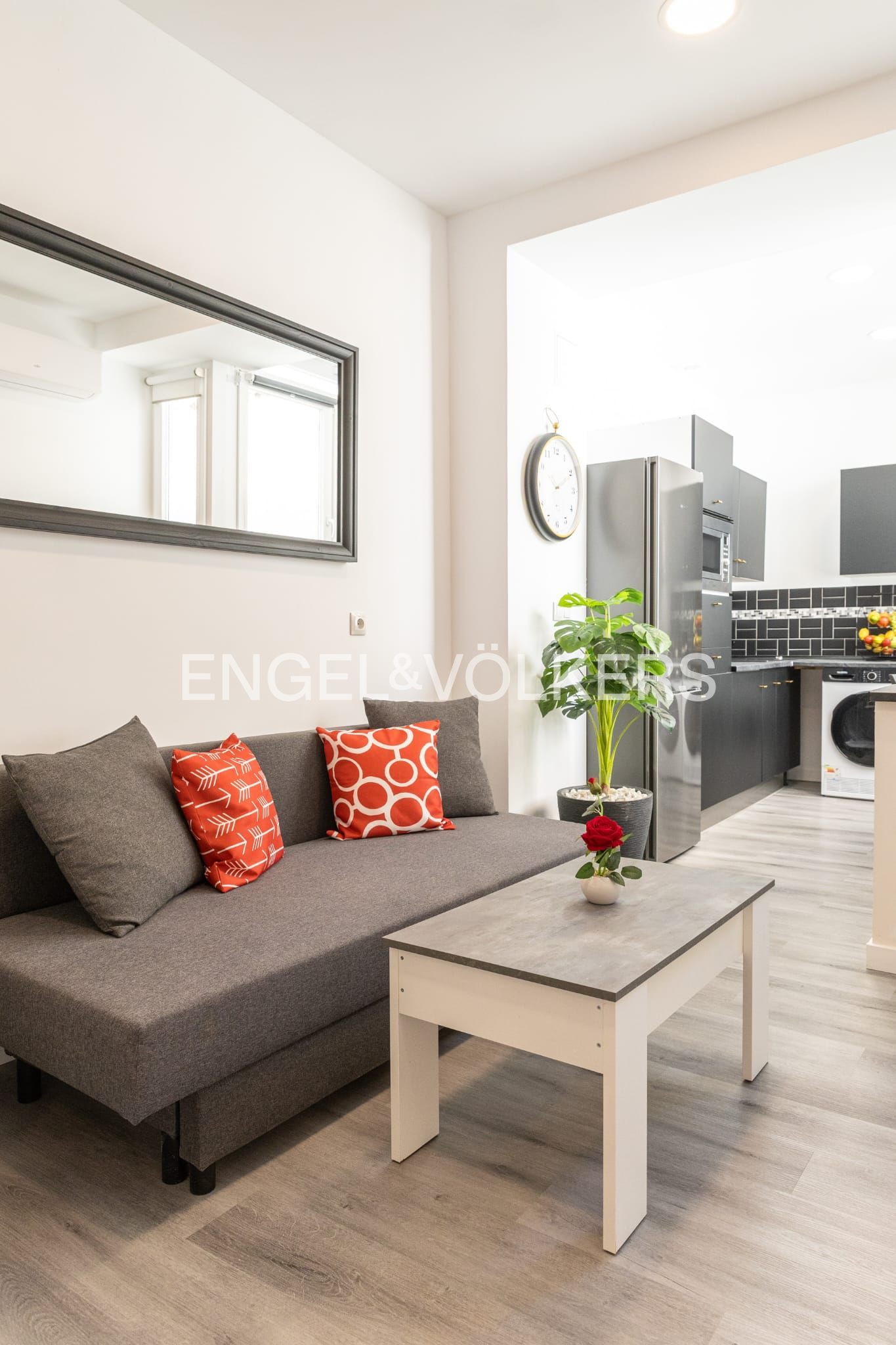 Sala d'estar de Apartament de lloguer en  Valencia Capital amb Aire condicionat, Calefacció i Parquet