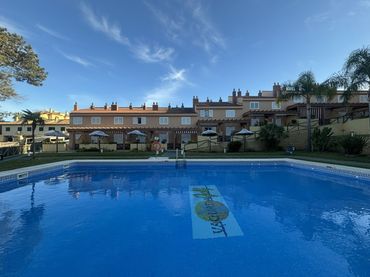 Adossat amb piscina en venda a Islantilla Golf