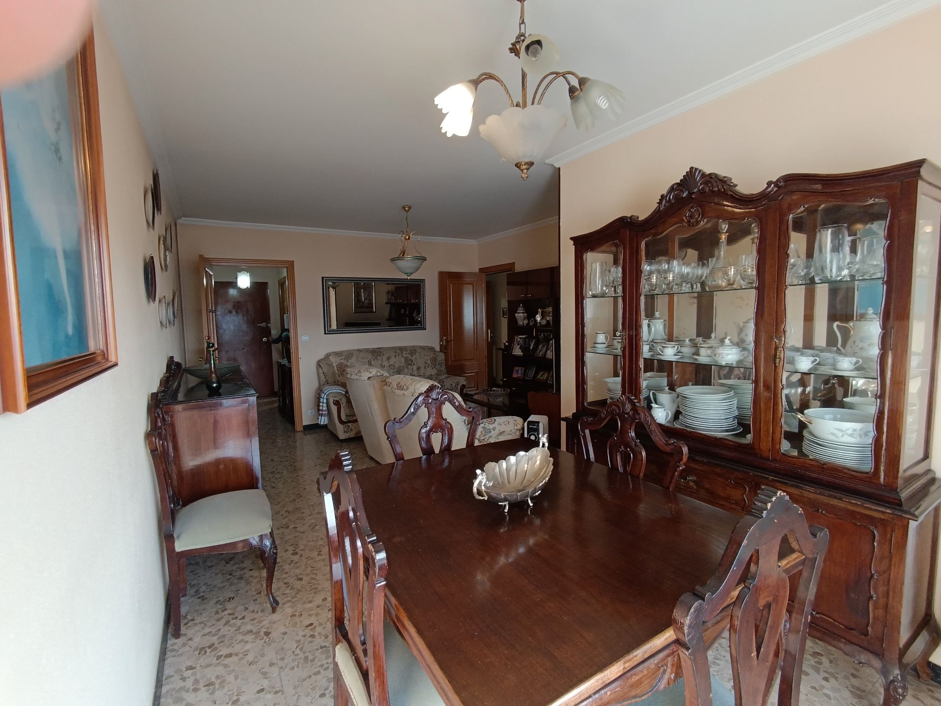 Comedor de Piso en venta en Pontevedra Capital  con Calefacción, Parquet y Horno