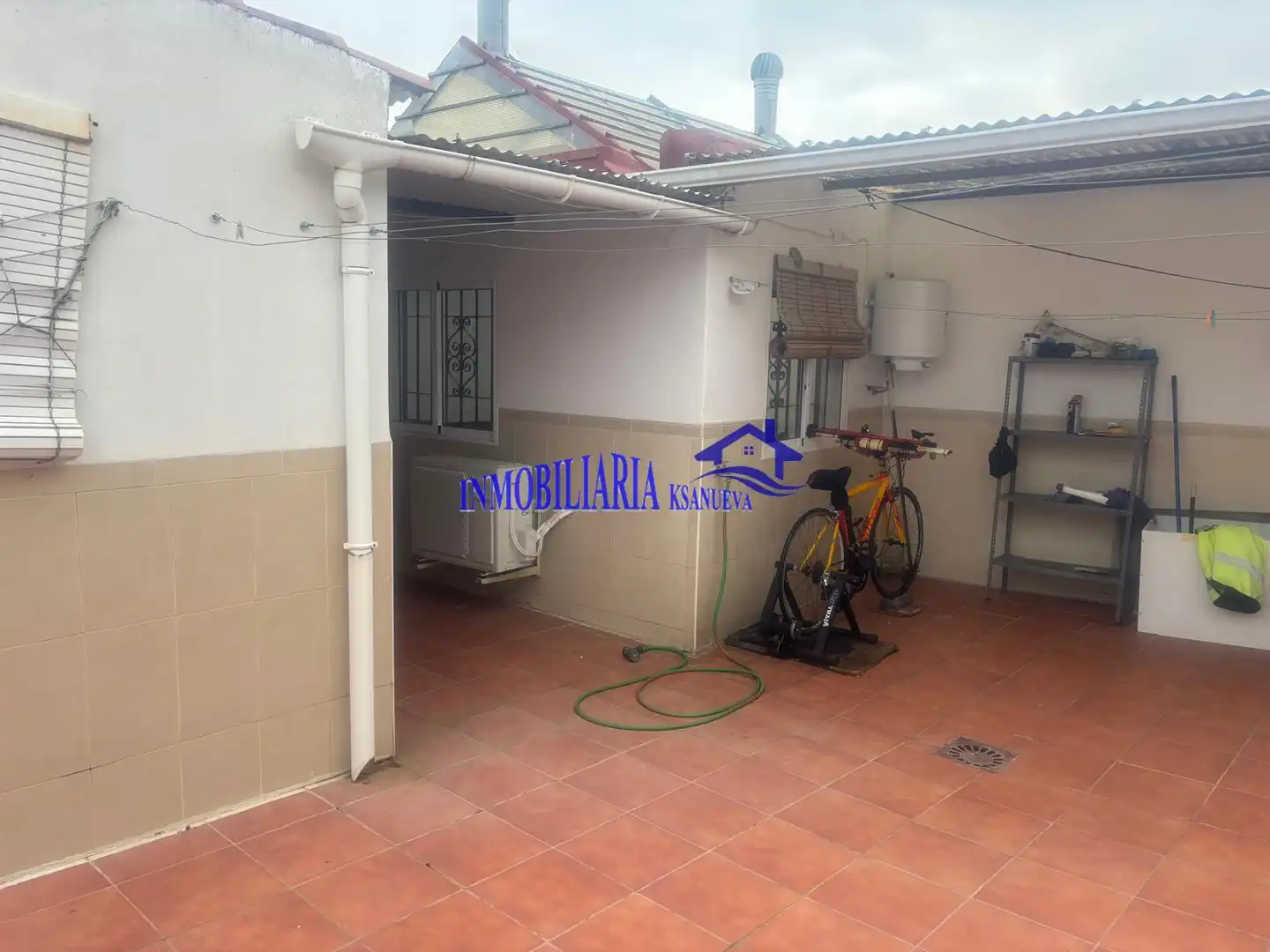 Vista exterior de Casa o xalet en venda en Periurbano Este - Campiña