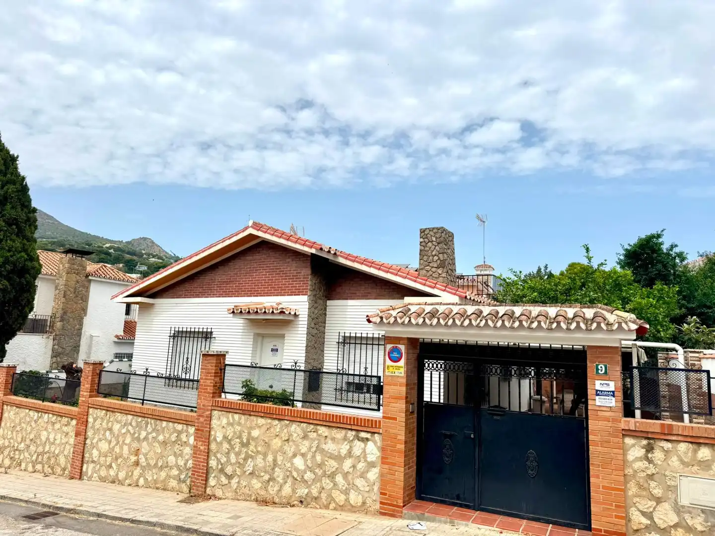 Vista exterior de Casa o chalet en venta en Málaga con Aire acondicionado, Jardín privado y Terraza