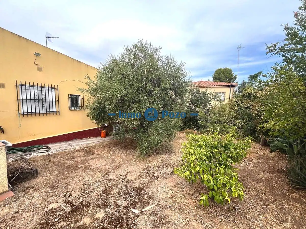 Casa o chalet en venta en Aljucén con Piscina