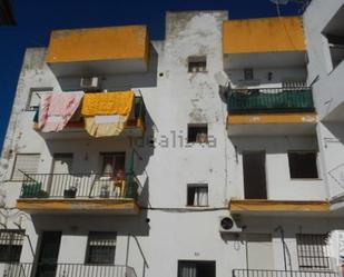 Exterior view of Flat for sale in Cantillana