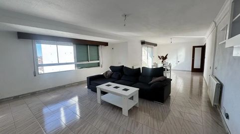 Foto 2 de Piso en venta en Avenida Constitución, 14, Las Cruces, Villena