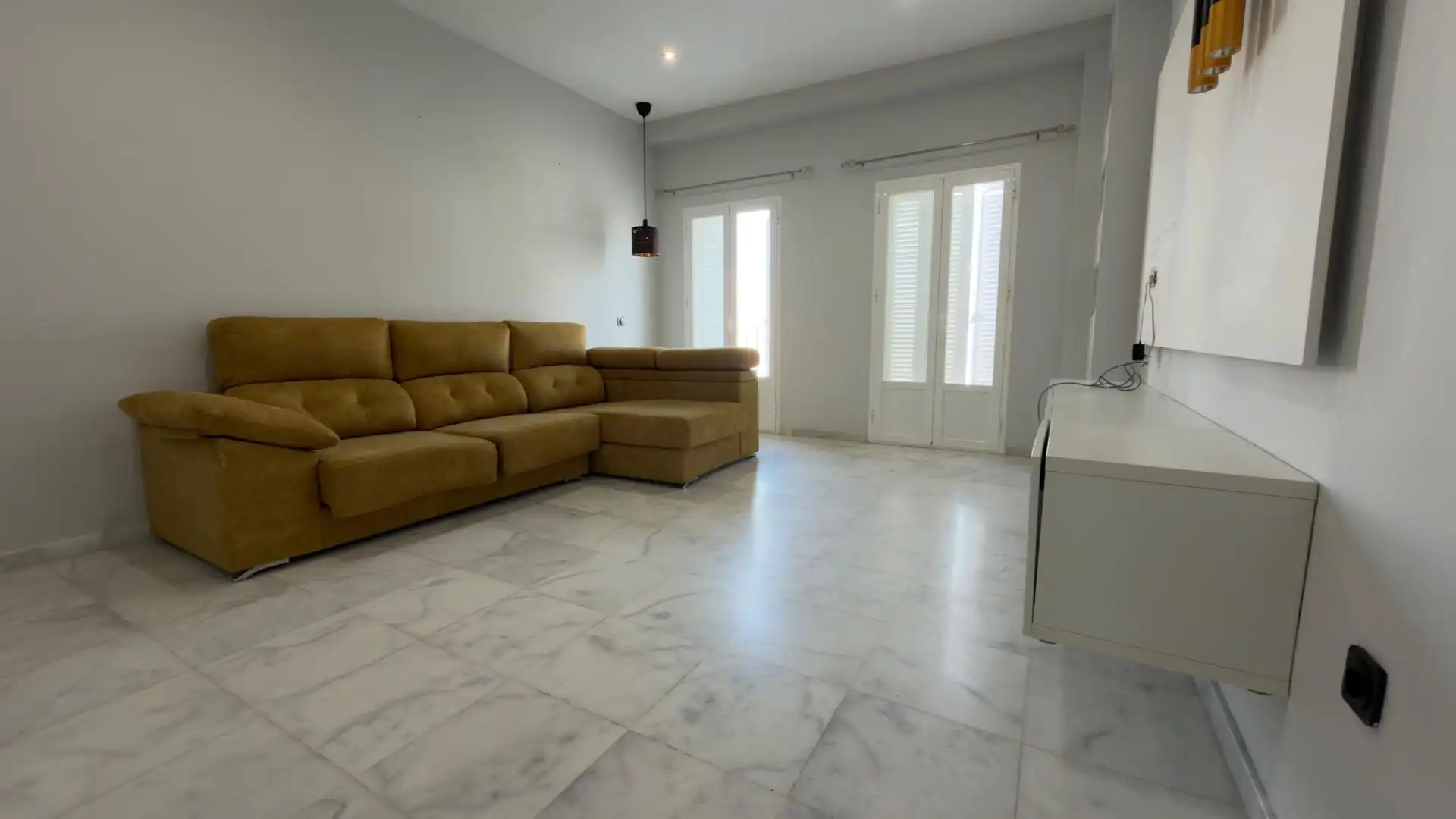 Sala de estar de Piso en venta en Los Palacios y Villafranca con Aire acondicionado