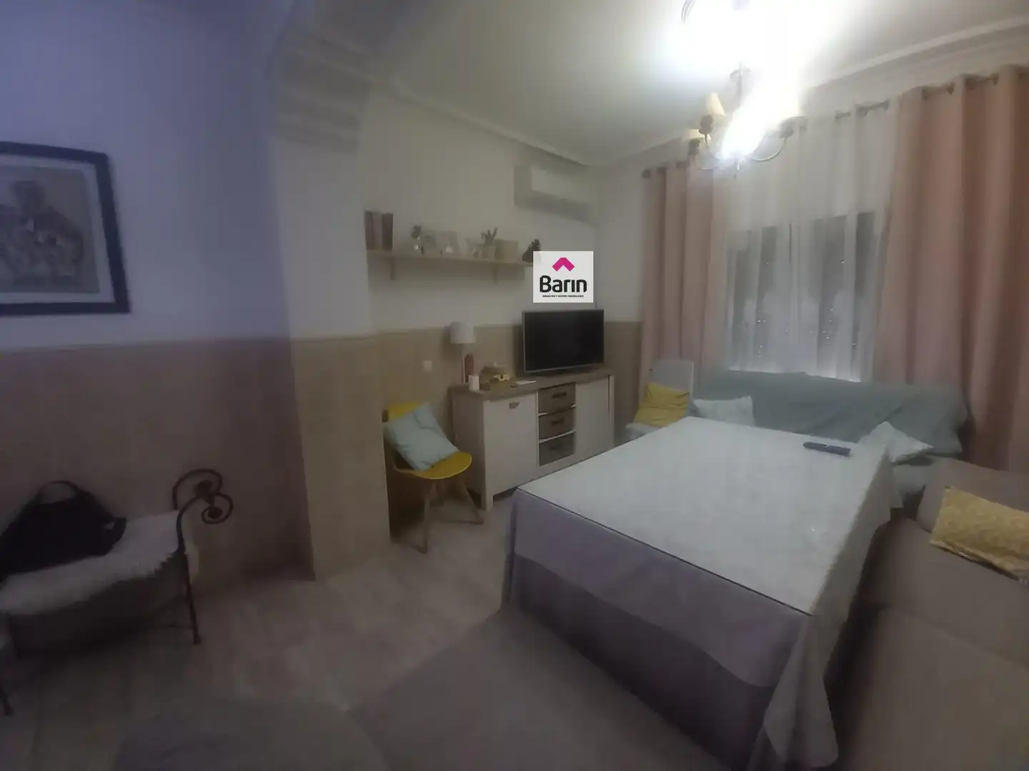 Bedroom of Houses for sale in Córdoba  with Air Conditioner, Terrace and Storage room
